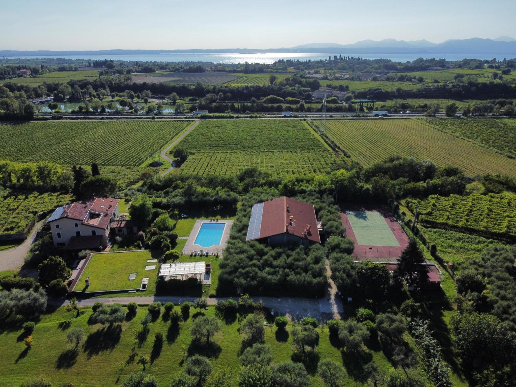 Casa Ghirlanda Con Piscina E Campo Da Tennis Lazise Esterno foto
